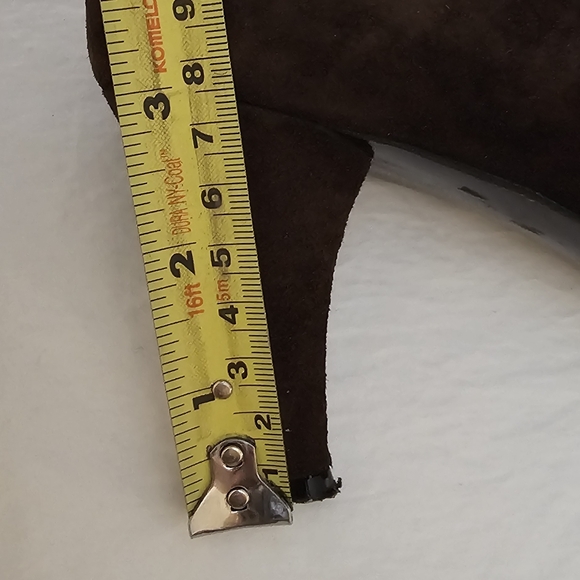 Primadonna Shoes Brown Espresso Suede Calf  Pump Size 39.   B-4 - Picture 5 of 9